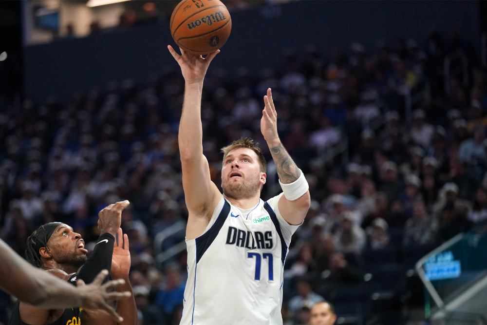 Luka Doncic thường lấy công bù thủ, nhưng lần này sai lầm của anh không gì có thể bù lại được