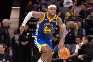 Buddy Hield lại toả sáng cho Golden State Warriors, cùng các đồng đội giành chiến thắng thứ 4 trong 5 trận đã đấu